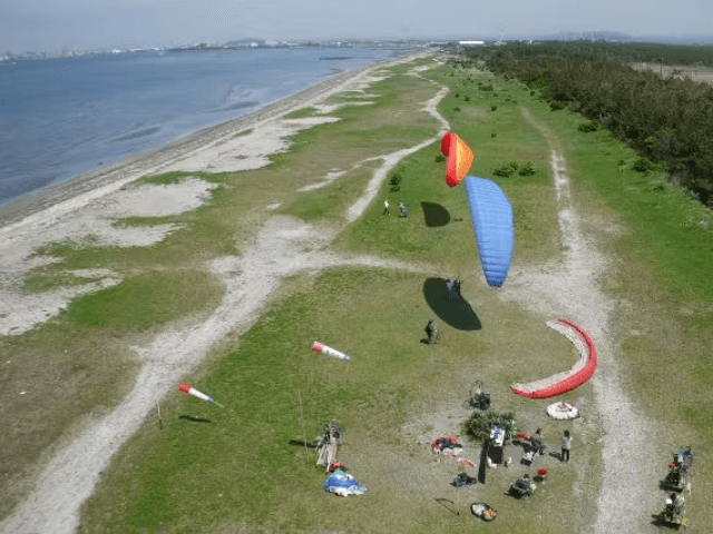 猫と暮らす古民家グランピング【和心村公式】|千葉富津・東京から1時間|サウナ&カフェも完備  千葉県富津市の豊かな自然に囲まれた和心村は、東京から車でわずか1時間、「人と動物と自然が調和する共生の村」をコンセプトにした唯一無二のグランピング