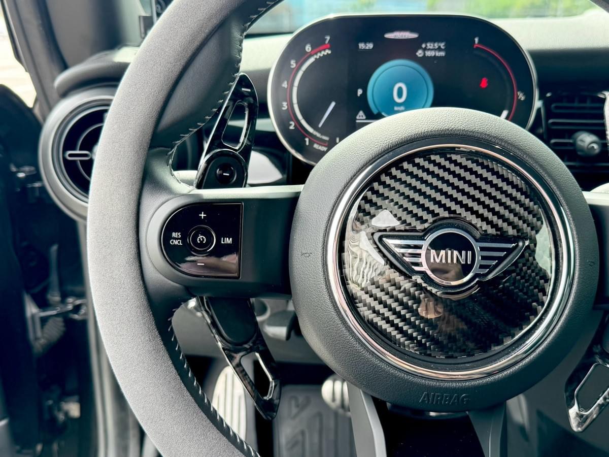 2024 Mini Cooper JCW 2.0 Mini界天花板，JCW性能旗艦!