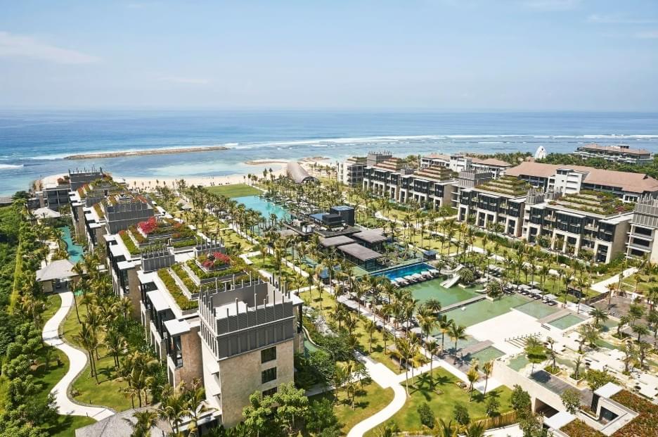 Our service not only includes flight and accommodation bookings, but also transportation arrangements, travel insurance, etc., allowing your travel to be worry-free. comprehensive travel service Our service travel agency