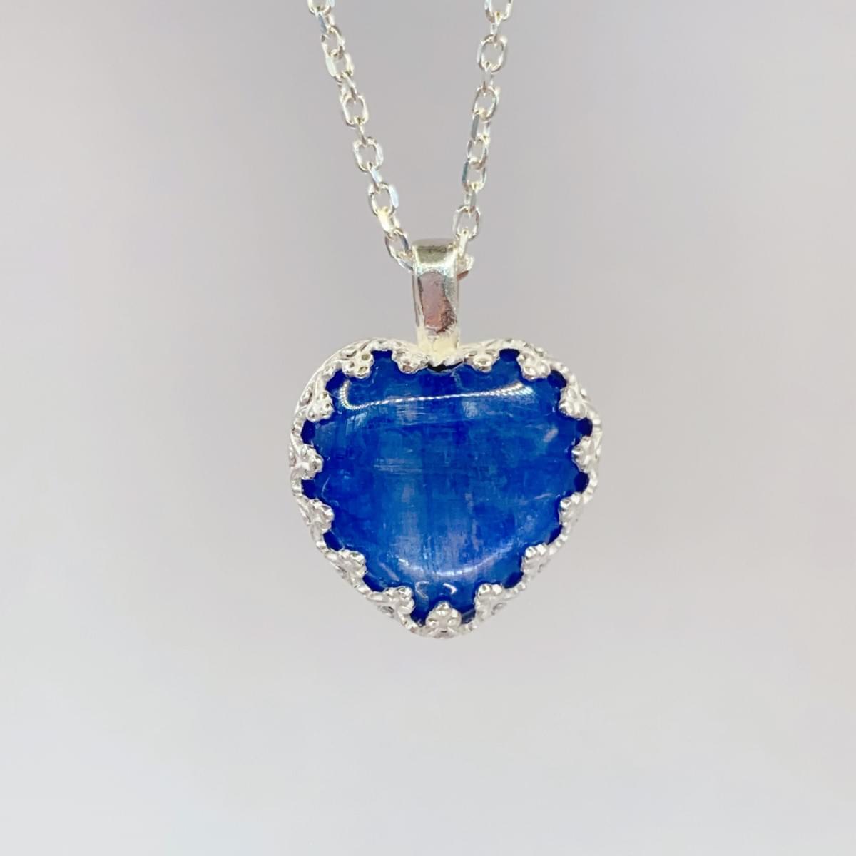 平靜中愛的和諧-藍晶石(中)Kyanite-蕾絲金工系列