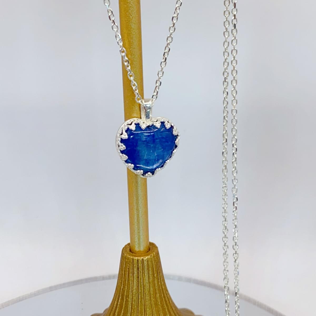 平靜中愛的和諧-藍晶石(中)Kyanite-蕾絲金工系列