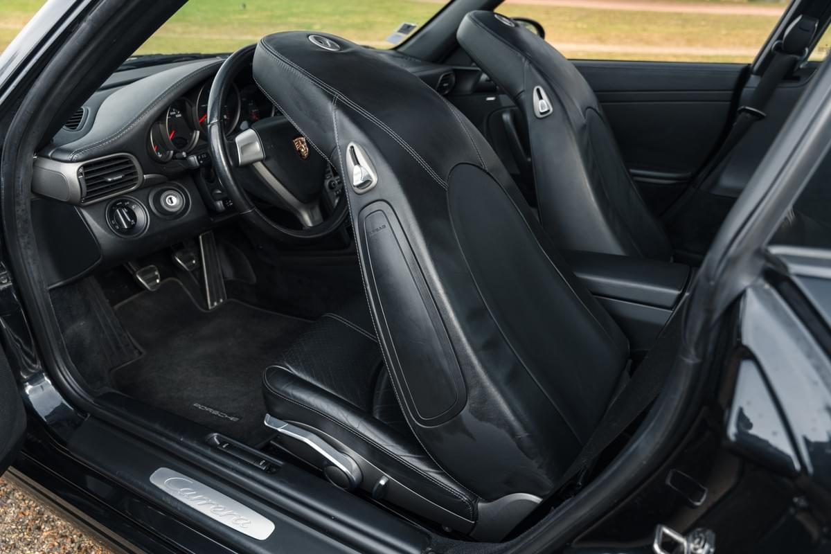Porsche 911 (997) Carrera - 2005
