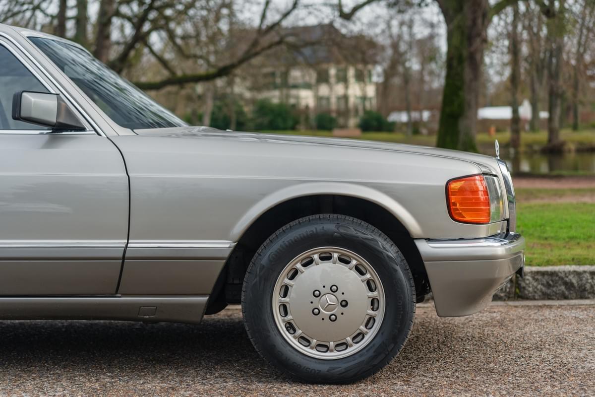 Mercedes 420 SEL - 1986