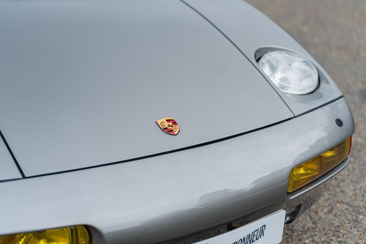 Porsche 928 GT - 1989