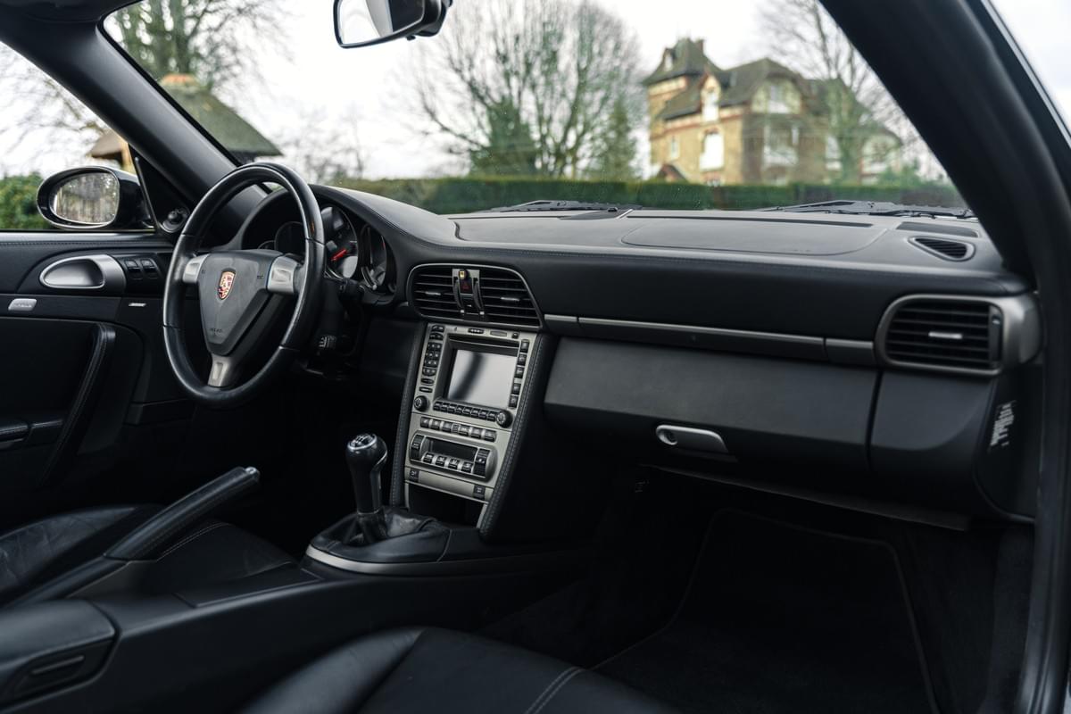 Porsche 911 (997) Carrera - 2005