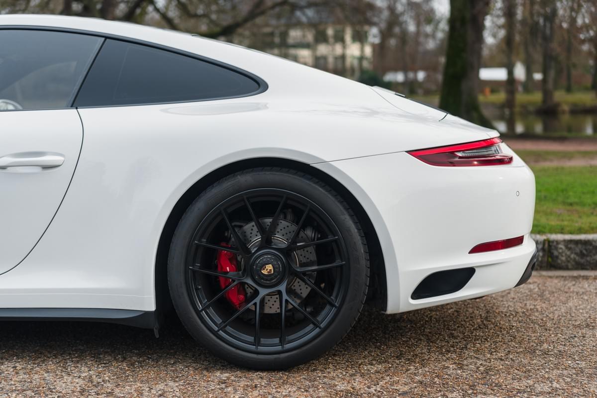 PORSCHE 991 GTS - 2017