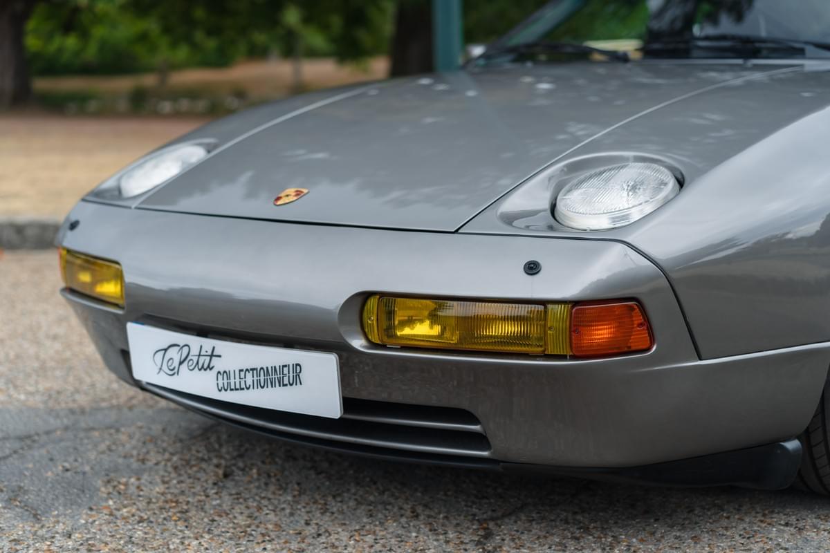 Porsche 928 GT - 1989