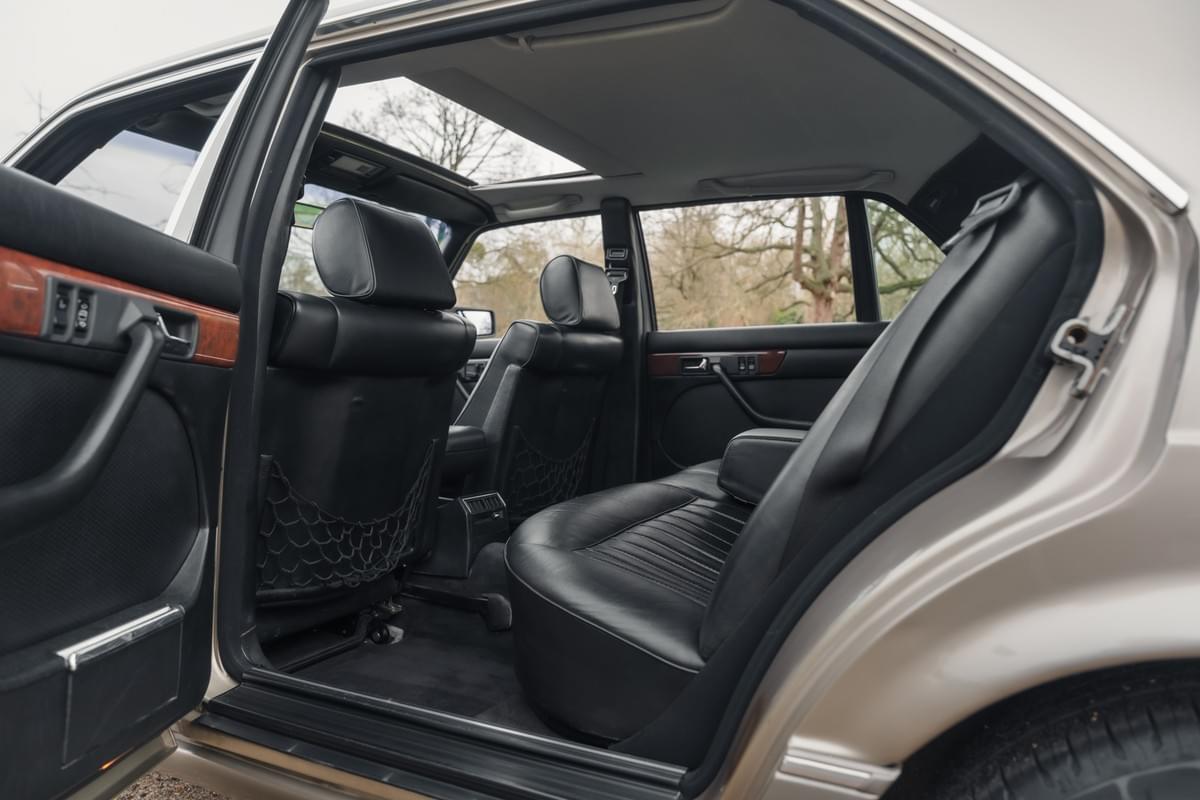 Mercedes 420 SEL - 1986