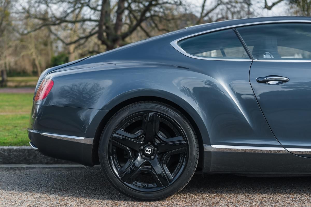 BENTLEY CONTINENTAL GT W12 - 2012