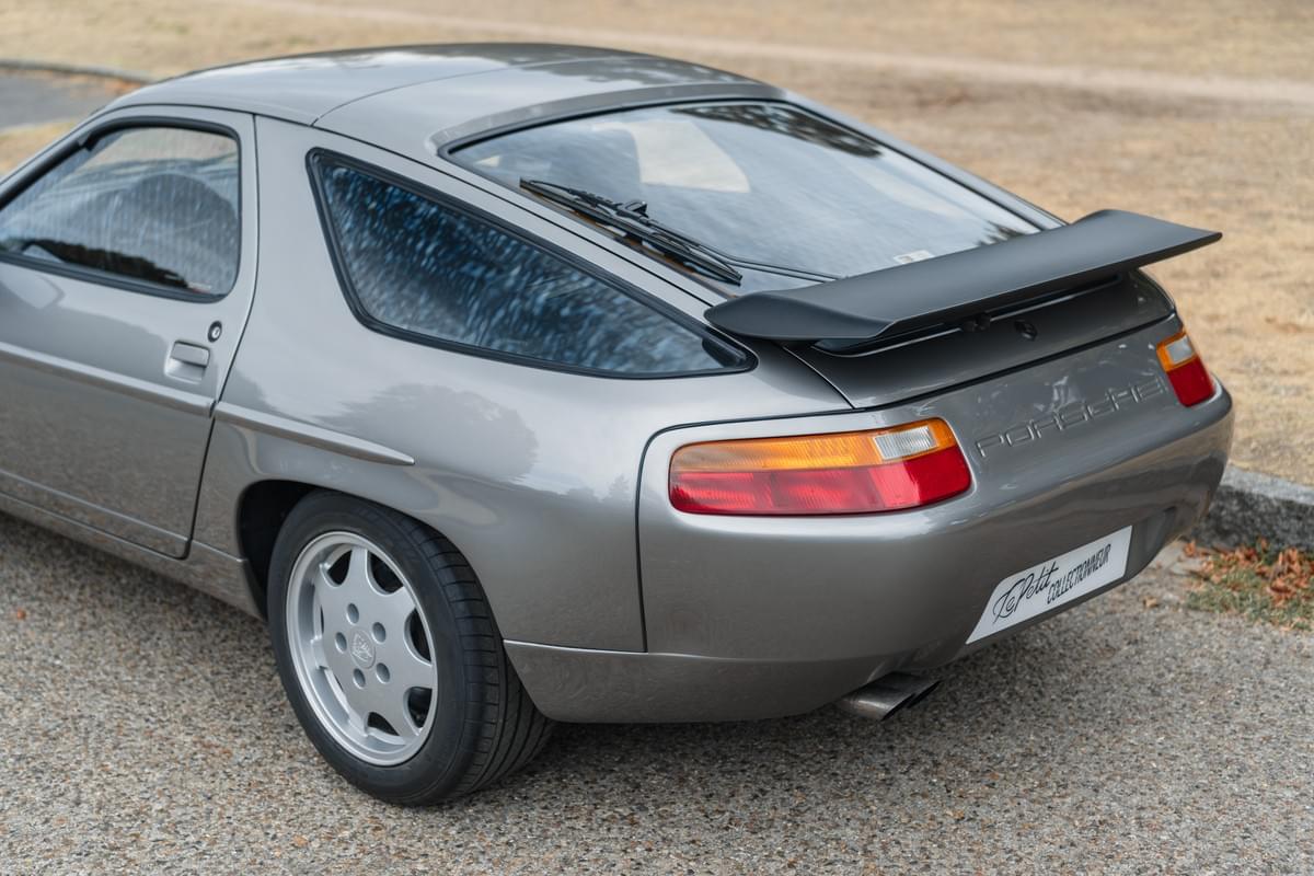 Porsche 928 GT - 1989