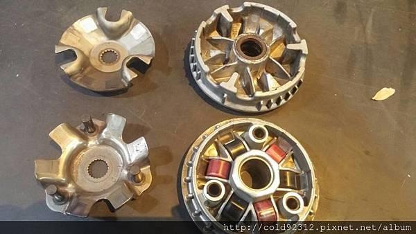 珠子、滑塊、傳動、壓板、旋轉、變速、離心力、普利、勁戰、BWS、TCN、炸彈鯊魚、改裝傳動