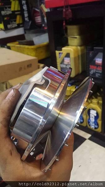 珠子、滑塊、傳動、壓板、旋轉、變速、離心力、普利、勁戰、BWS、TCN、炸彈鯊魚、改裝傳動