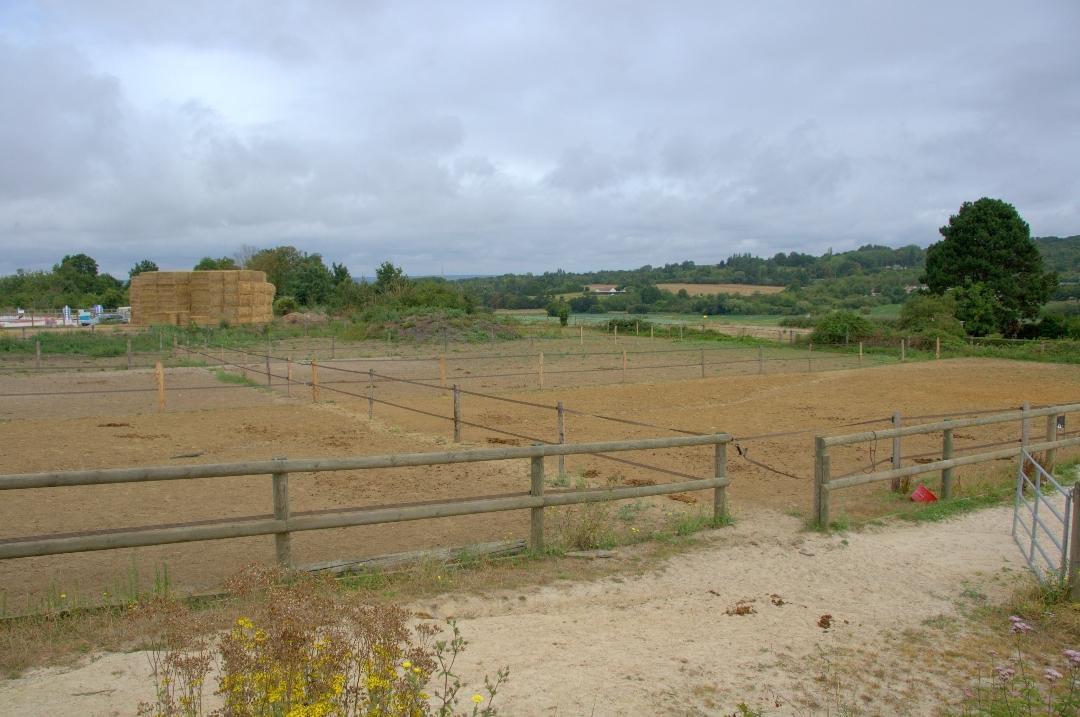 Manège poney-club l'Ecurie Grandpierre Orgeval