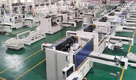 Six-sides drilling machine workshop