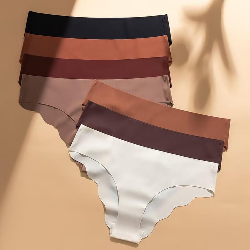 Seamless underwear