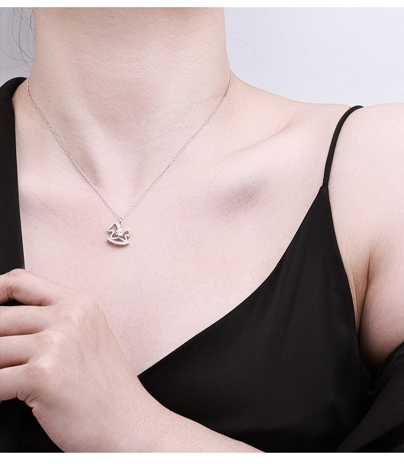 S925 sterling silver fairy tale wooden horse necklace  cute  artistic moissanite silver necklace