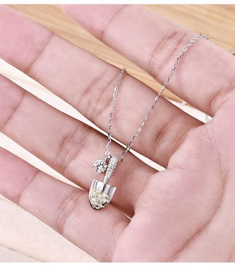  S925 sterling silver necklace Small shovel moissanite necklace for women light luxury S925 sterling