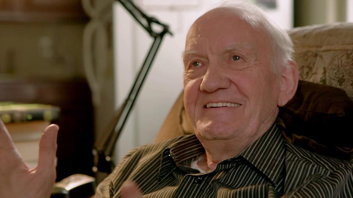 五旬宗聖經學者費依（Gordon D. Fee）（截圖自YouTube影片）