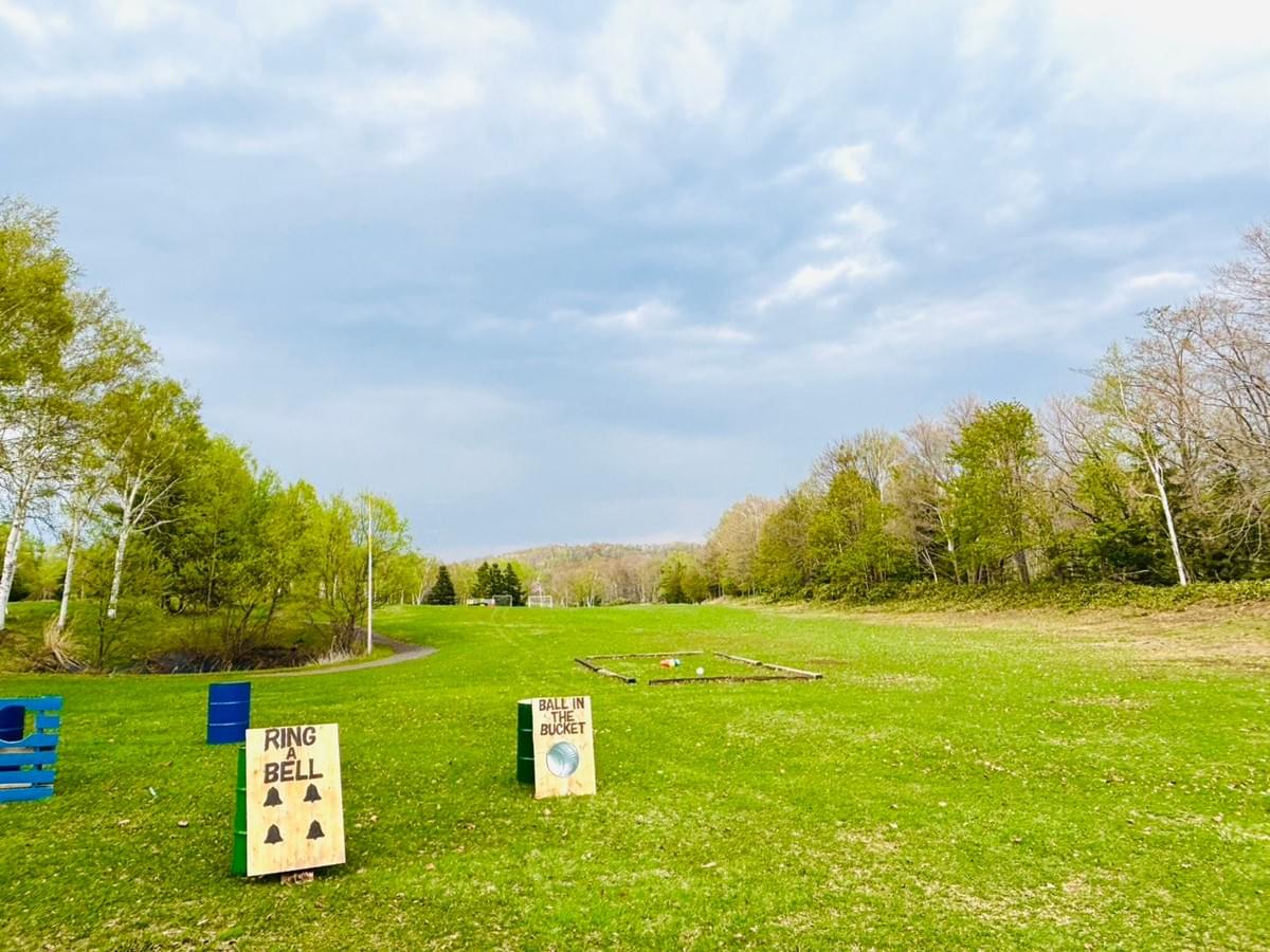 WEST / フリーキャンプサイト｜ダルウィニーエンターテイメントヴィレッジ札幌