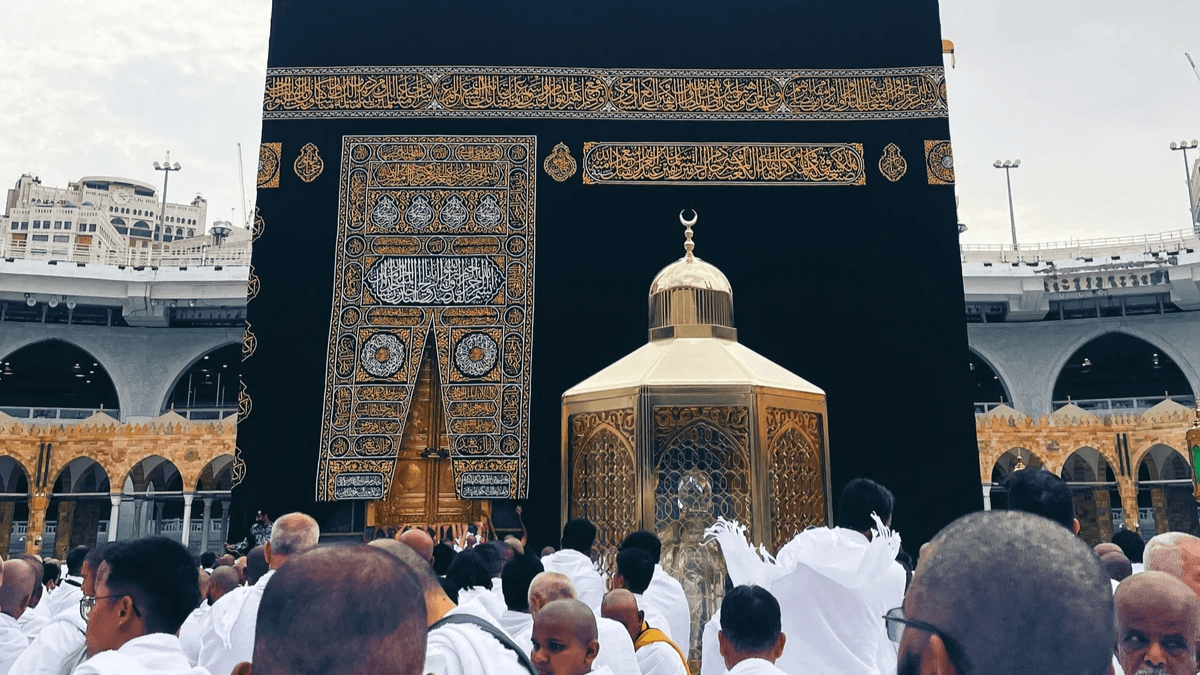 Kumpulan Pertama Jemaah Haji Malaysia 2026 Berlepas ke Tanah Suci: Permulaan Musim Haji 1447H/2026