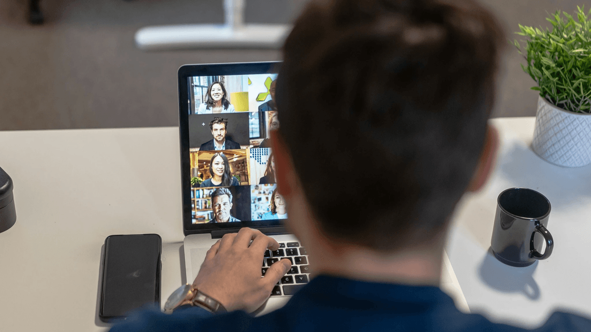 有了猿宇宙，線上教學門檻比預期低