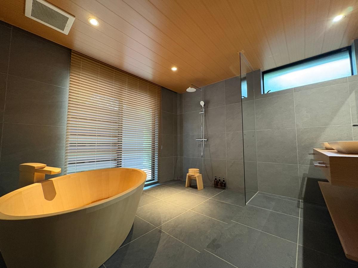 Unwind after a day on the slopes with our rejuvenating spa treatments tailored to your needs. Exclusive Spa Services Our Amenities modern chalet in japan ski resort