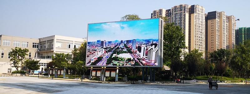 Column billboard LED display