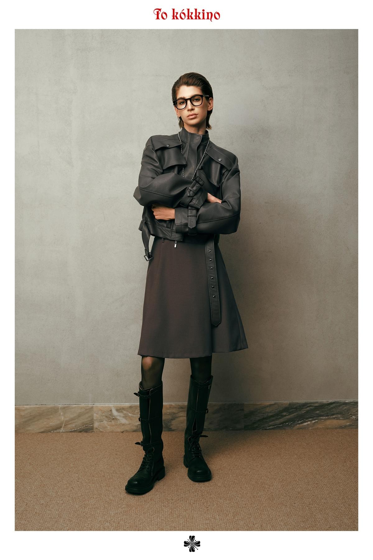tokokkino* Wool Pleated Knee-Length Skirt