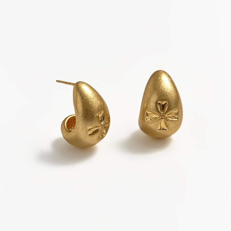 tokokkino* Teardrop Stud Earrings