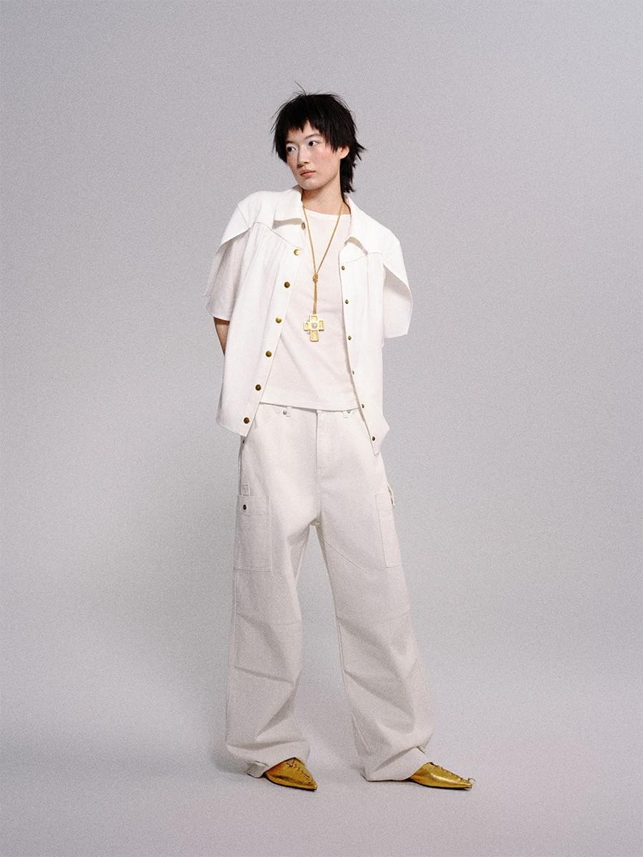 Tokokkino * pearl white crystal matte gold necklace