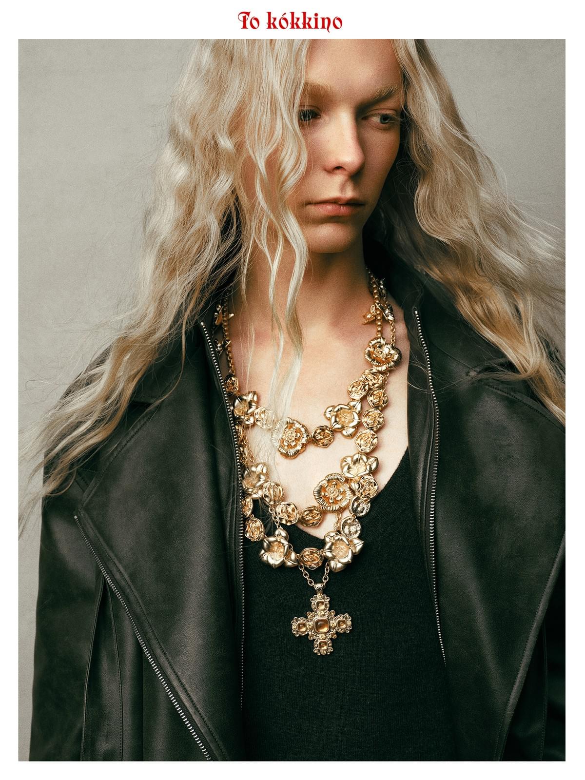 tokokkino* Floral Wreath Necklace