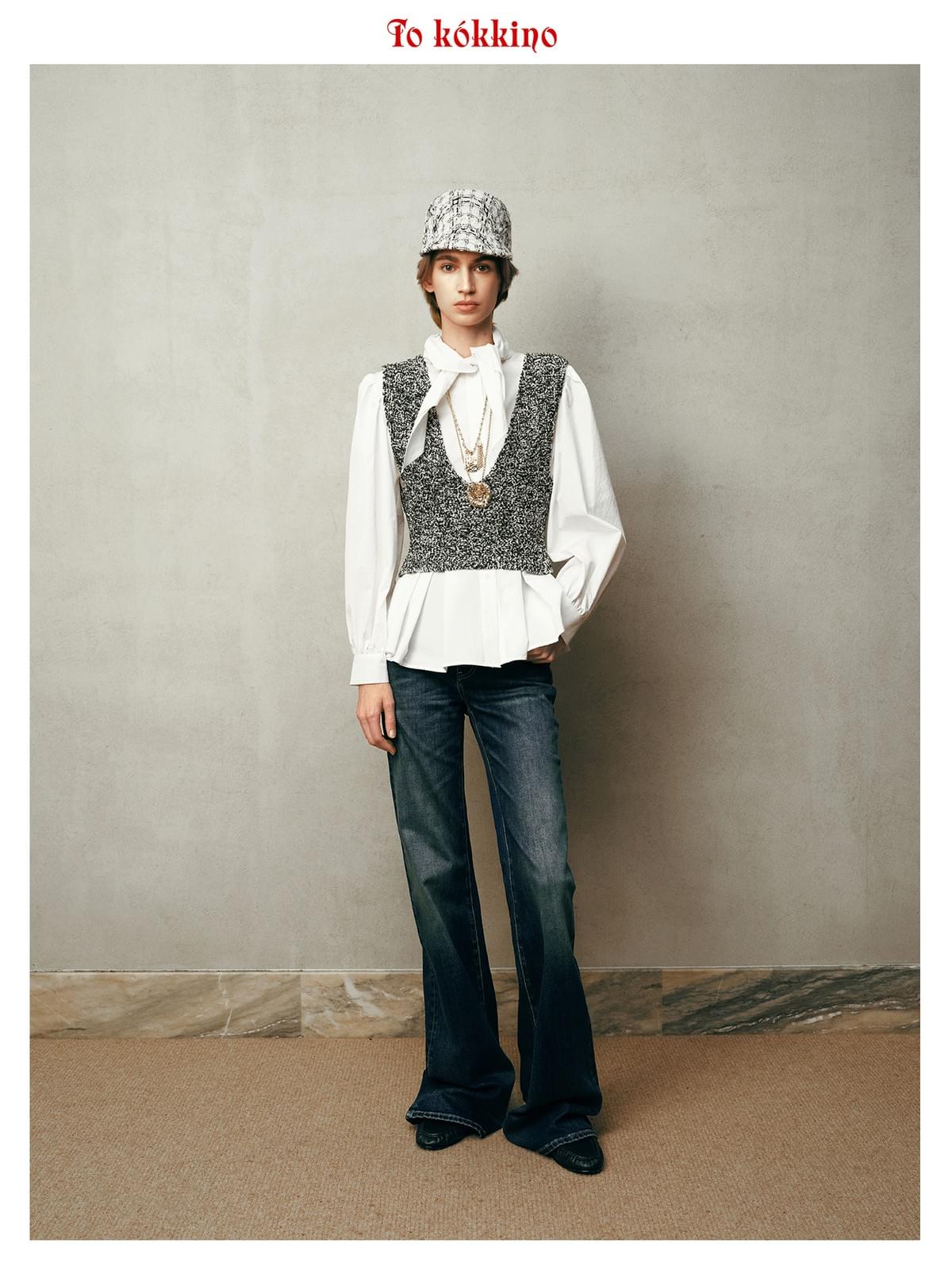 tokokkino* Mid-Rise Pleated Loose Dark Straight Leg Pants