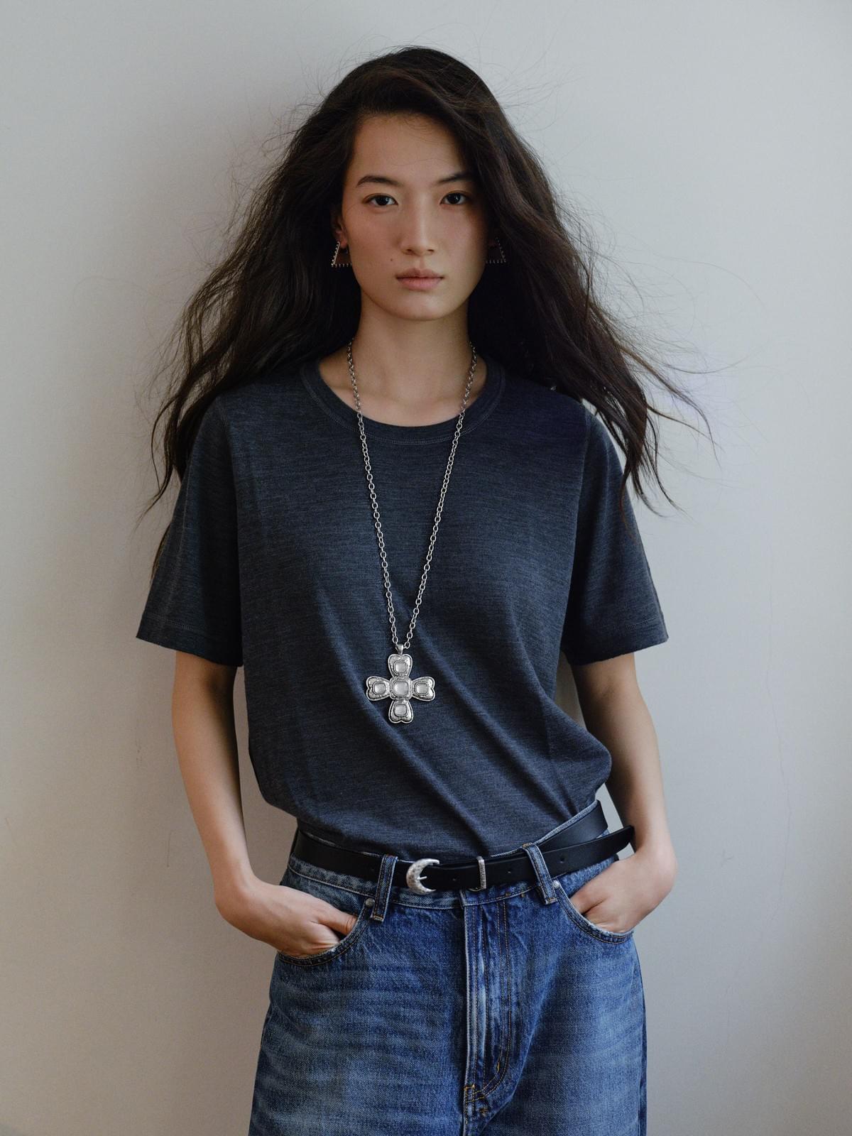 烧银蝴蝶结项链Necklace