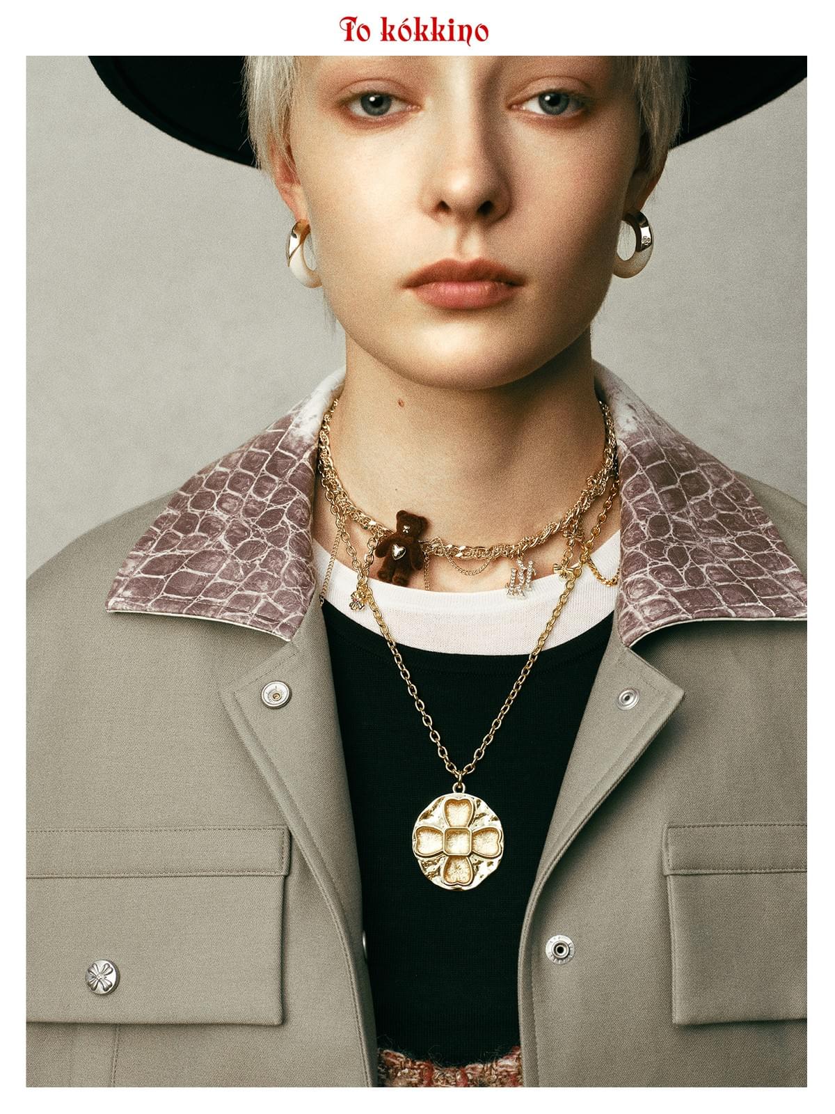 tokokkino* Gold Sand Crystal Four-Sided Bowknot Necklace