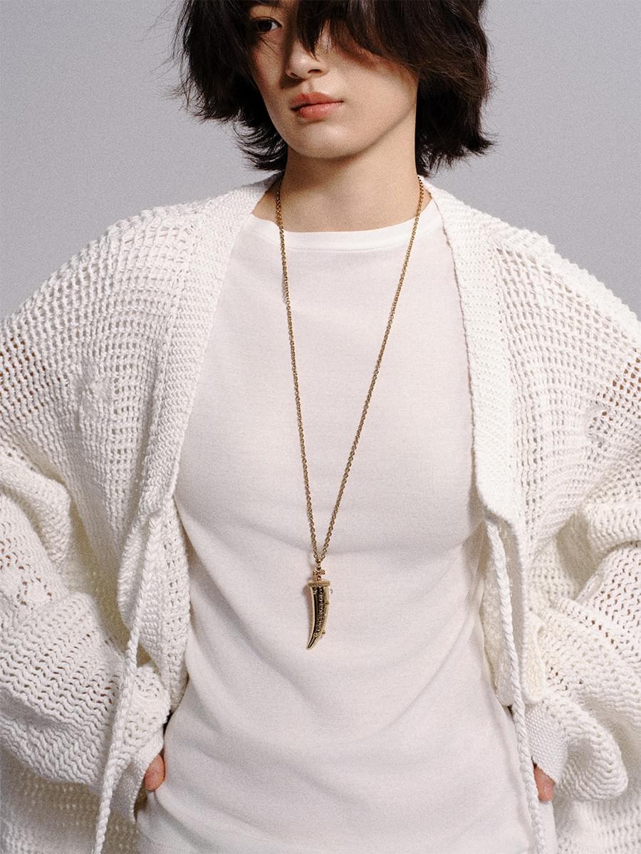 Tokokkino * metallic ivory crystal necklace