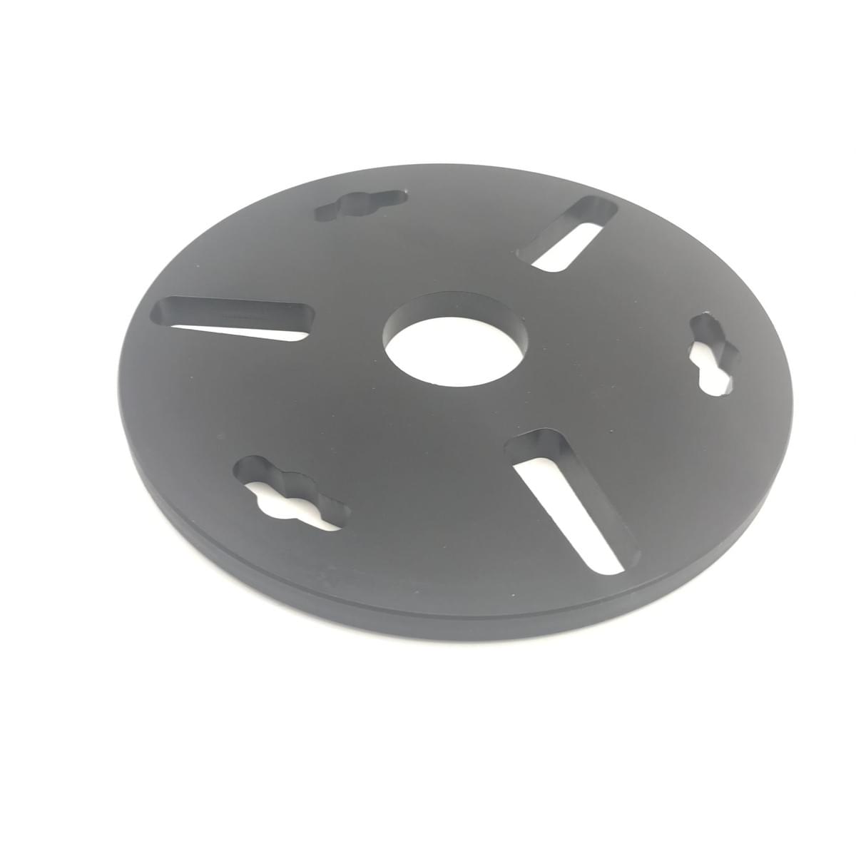 Tool adapters and holders designed for seamless compatibility with Husqvarna systems. Allows flexible use of different grinding and polishing tools. Ensures secure mounting and stable operation during floor preparation.