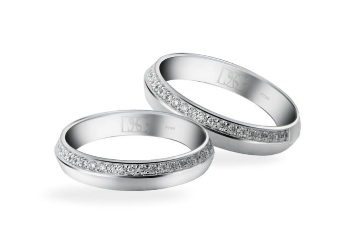 DSC摯愛對戒, 男女同款一半密釘鑲排鑽一半亮面鉑金