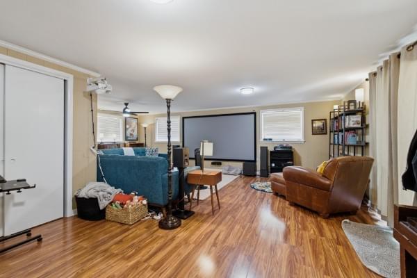 Living room with hardwood floors and flexible layout in split-level home at 1002 W Northfield Blvd Murfreesboro TN
