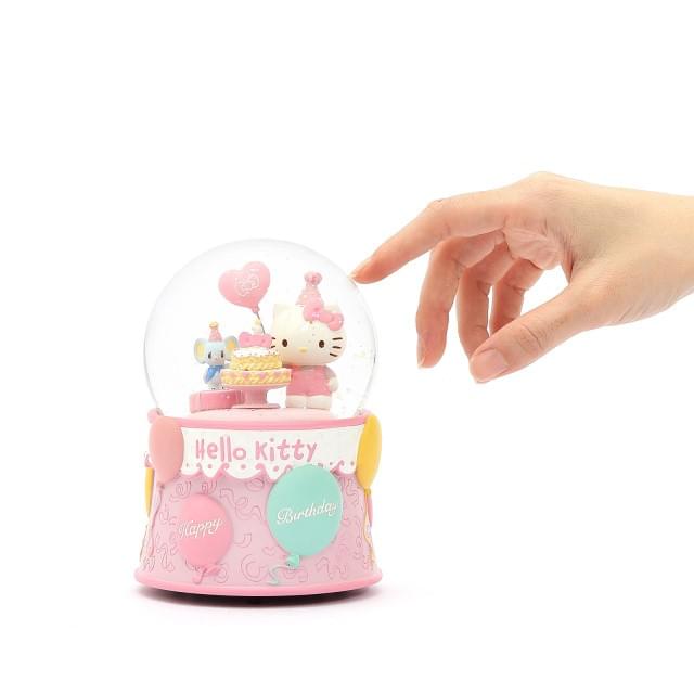 Hello Kitty 生日 水晶球音樂盒
