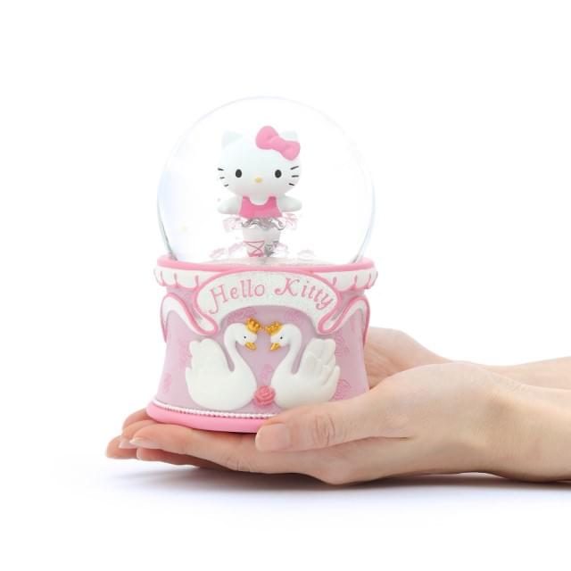 Hello Kitty 芭蕾 燈光 水晶球音樂盒 