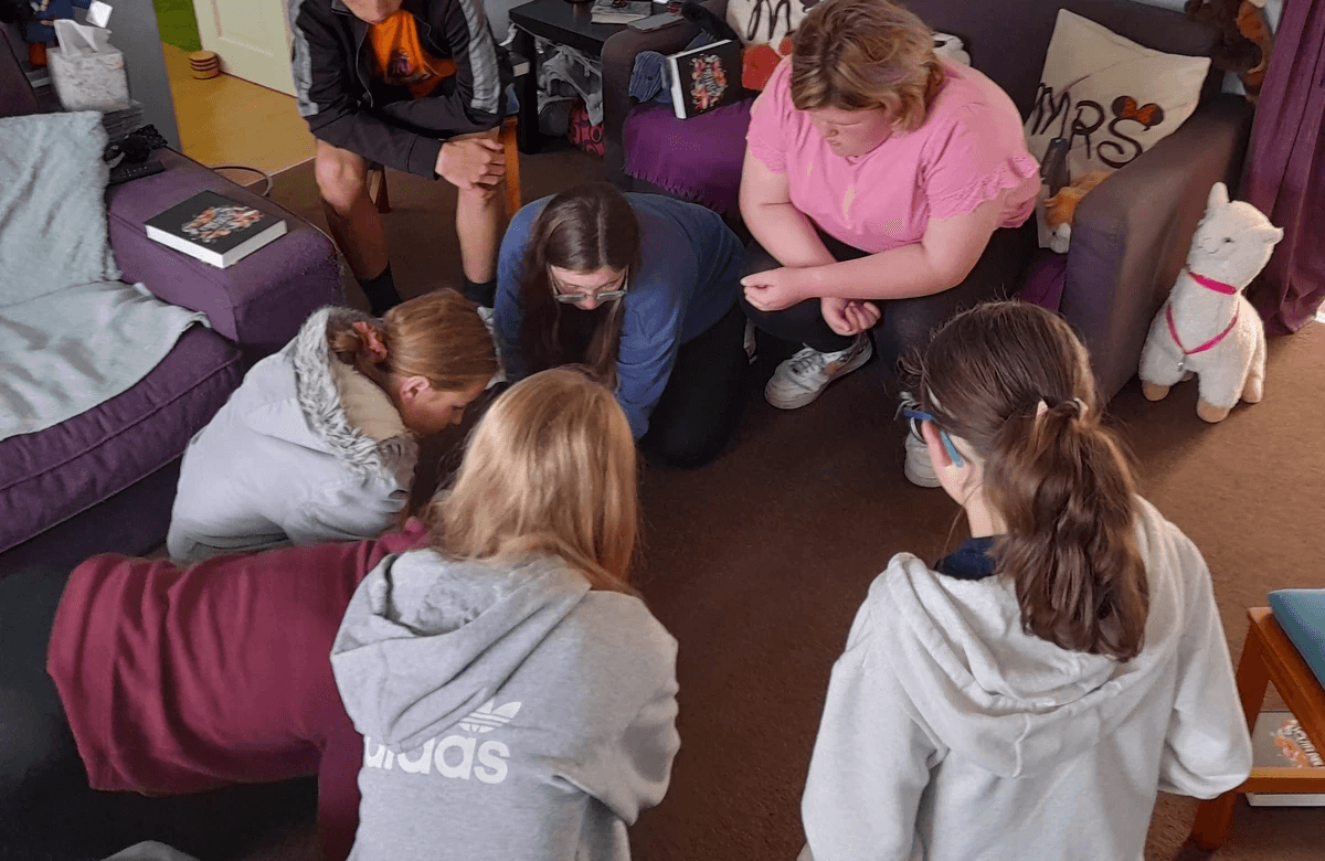 Golau Baptist Church Llanelli Teen Study Social photo