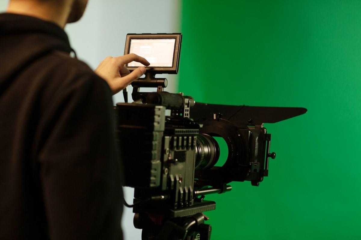 How Long Does It Take To Make A Movie? - Film