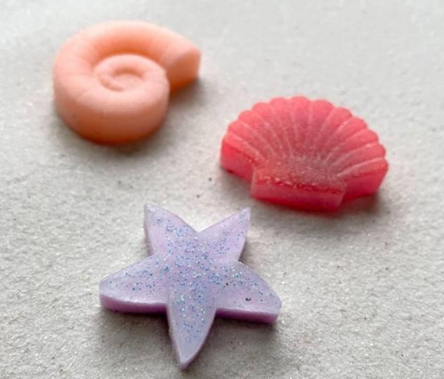 Soap Making Kit for Kids - Make Your Own Soap - DIY Craft and Art Toys - Ages 8-12 Chemistry Kit