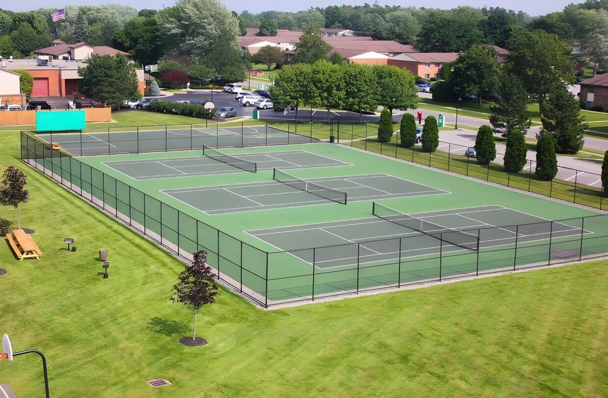 Play Tennis in Taipei