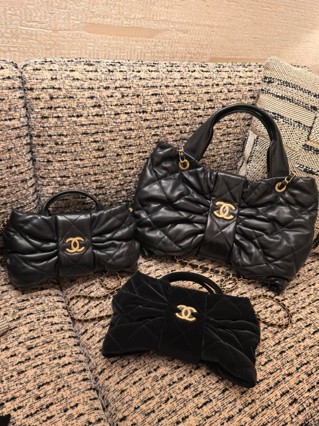 At Ghetto Luxury, we specialize in offering a curated collection of high-end designer bags and exquisite luxury mechanical watches. Our selection embodies sophistication and style, perfect for those who appreciate the finer things in life. Each piece is chosen for its quality and craftsmanship, ensuring that you not only make a statement but also invest in timeless elegance. Ghetto Luxury selling luxury high-end brand bags and brand high-grade mechanical watches