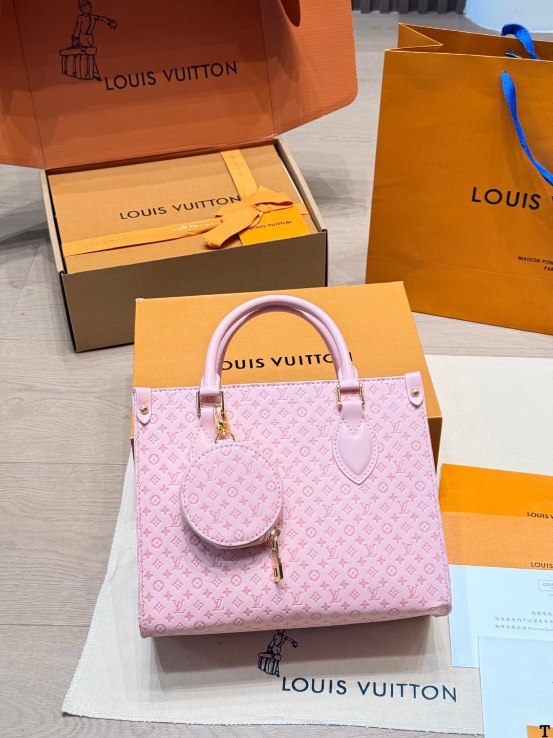 On The Go Tote