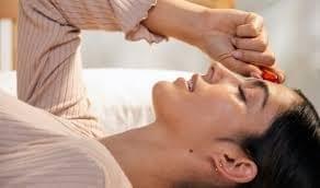 Managing Trigeminal Neuralgia Pain Through Diet, Lifestyle, and Natural Support Options