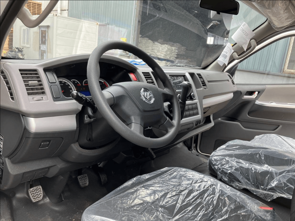 Futian Landscape G9 High Roof Model with 14 Seats