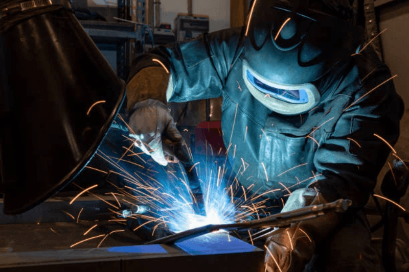Understanding Welding Techniques, Applications, and Sa...