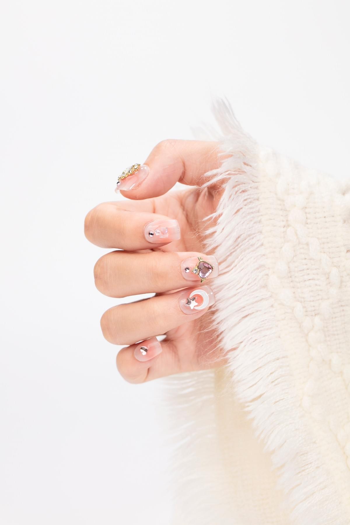 Press on Nails Short Manicure, Supremely Fit Natural Reusable Stick On Nails，Handmade Women Gift